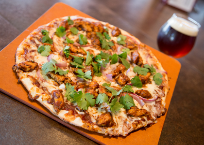 BBQueer Chicken Pizza HBC
